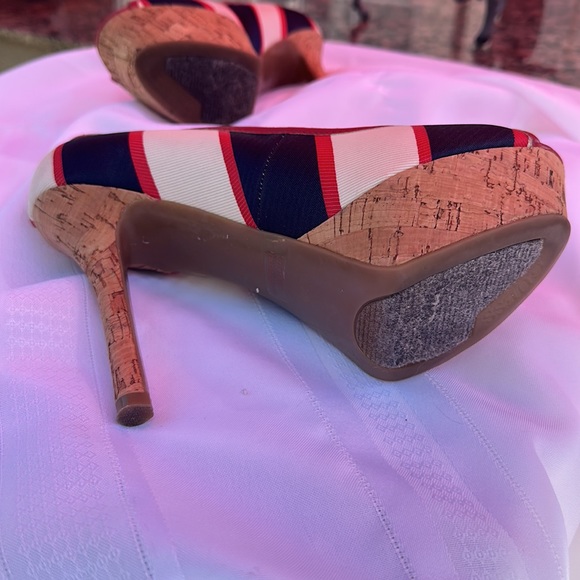 Guess Red White & Blue Platform Heels - Picture 11 of 13